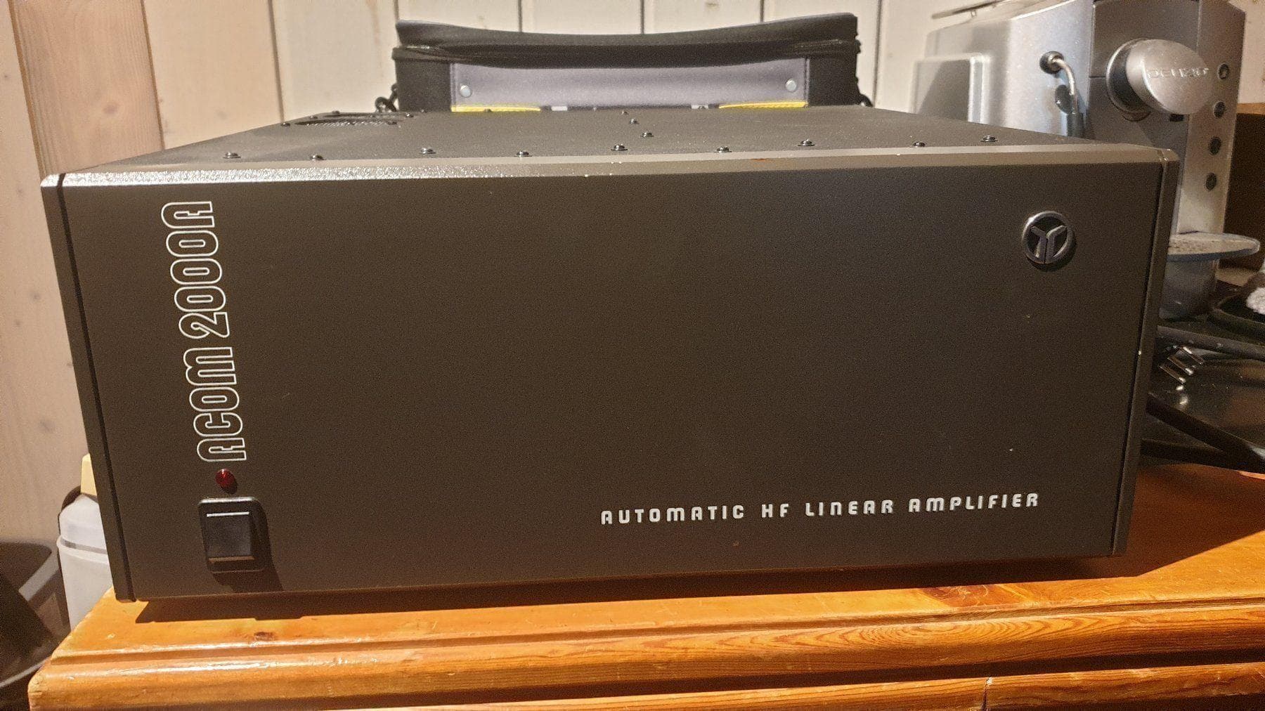 Acom 2000a 1,5 kW HF-Linear